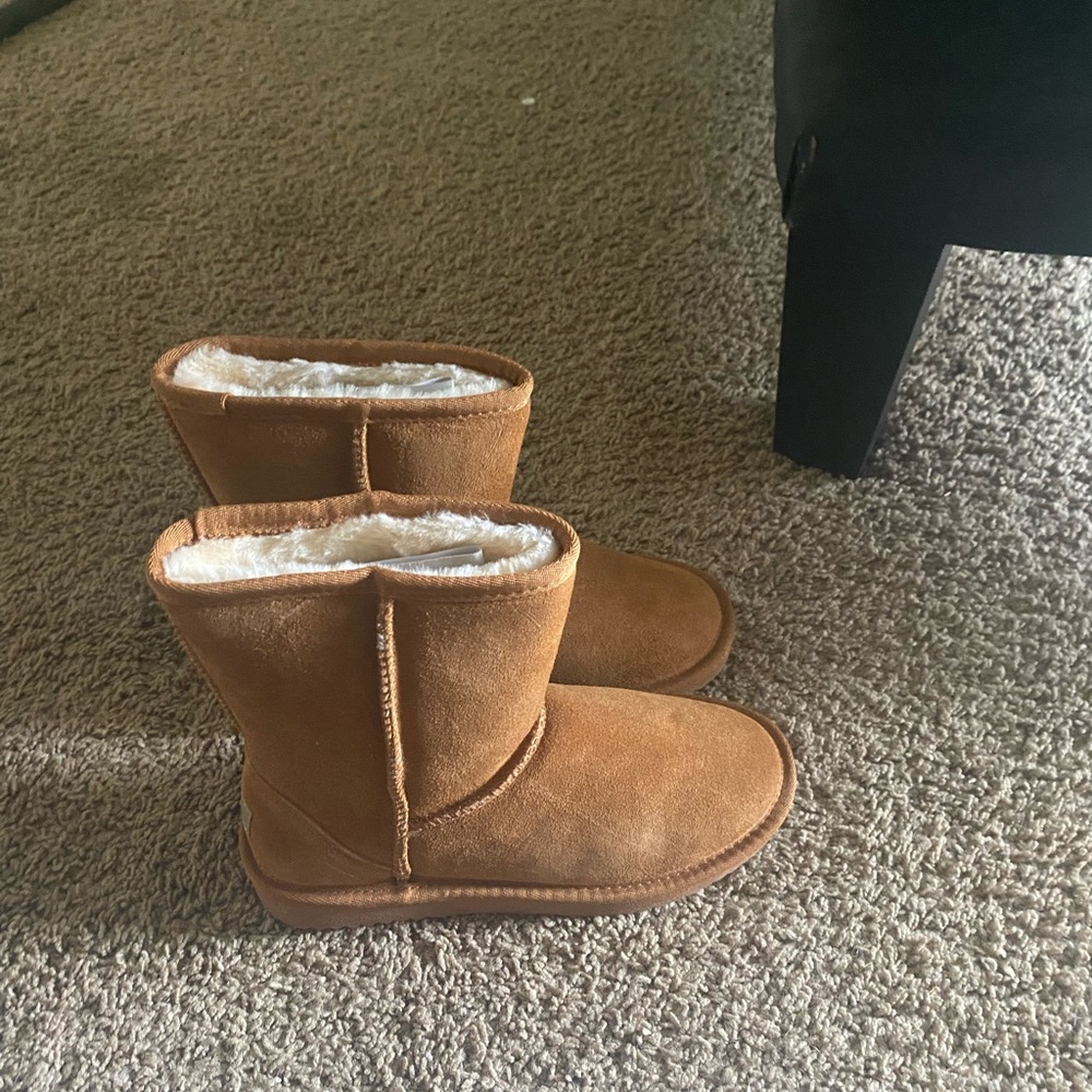 Dream Pairs boots